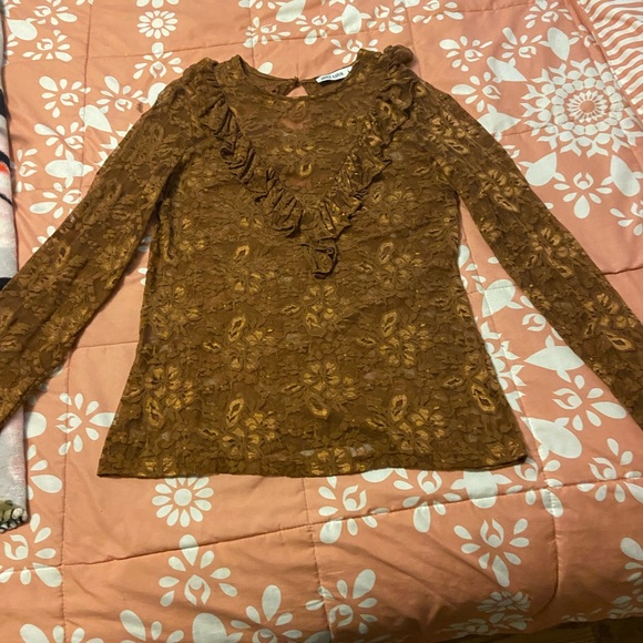 Women’s Lace Top by Venus - Picture 5 of 6